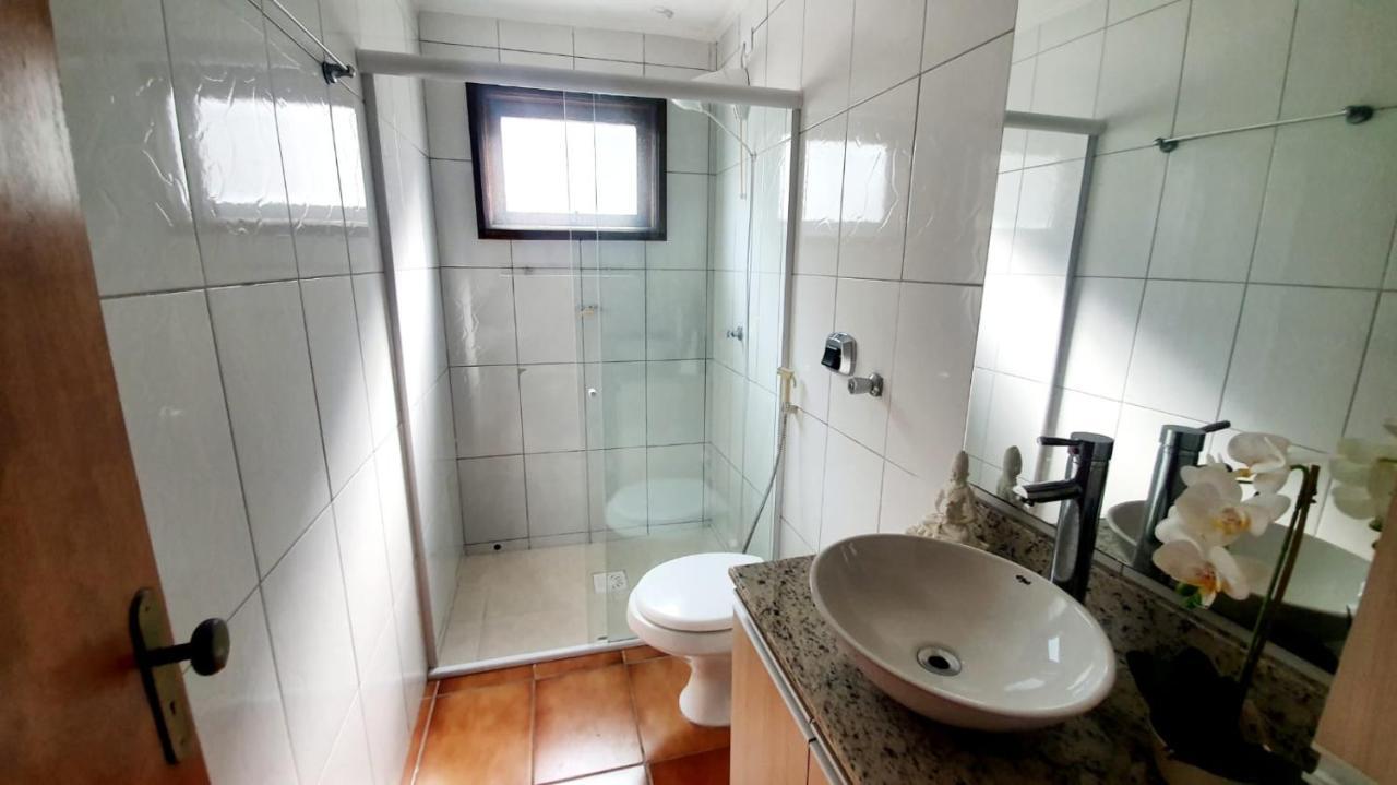 Alugo Apartamento 2Quartos centrinho de Capão da Canoa a 50m do mar Exterior foto